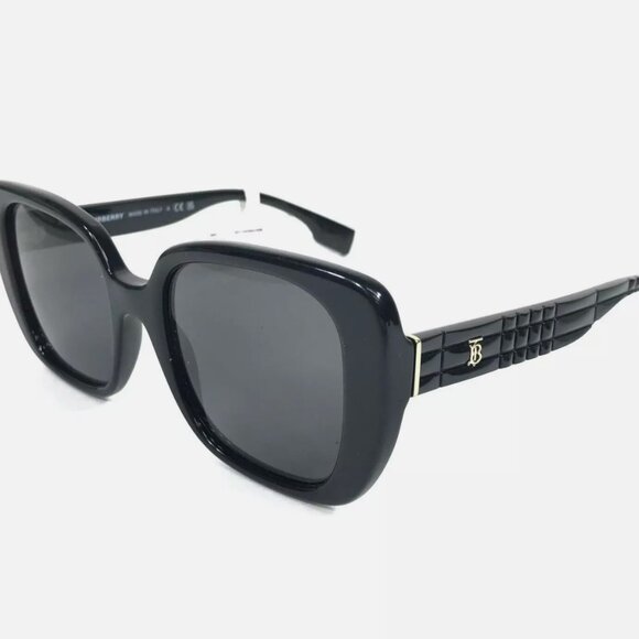 Ladies Burberry Sunglasses Black Square Frames with Gray Lenses - Picture 1 of 8